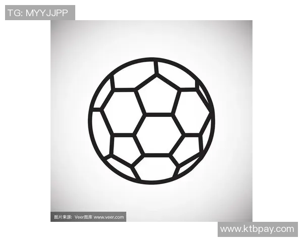 足球的形状与构造探秘：从经典黑白到现代设计的演变与影响